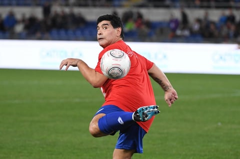 Muere la leyenda del futbol, Diego Armando Maradona