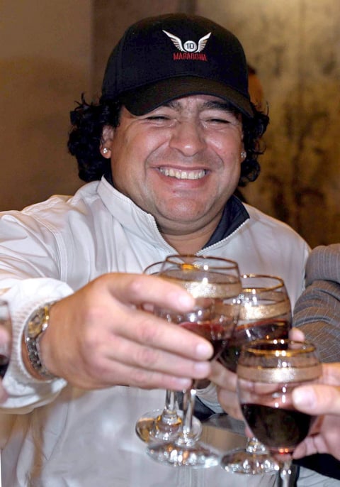 Muere la leyenda del futbol, Diego Armando Maradona