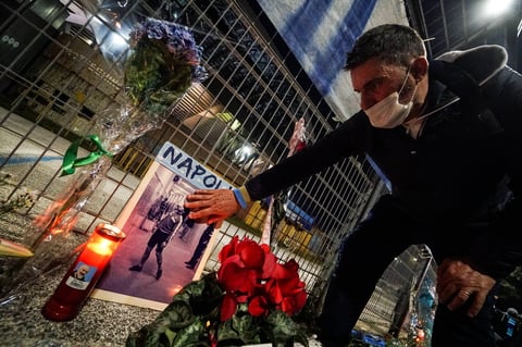 Los aficionados tomaron las calles para homenajear a su ídolo 