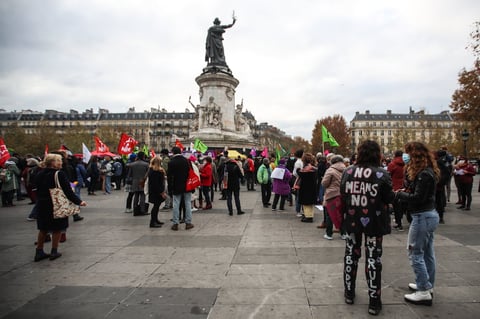 Activistas protestan este miércoles