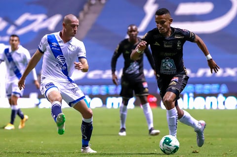 Puebla  se lleva la ida de los cuartos de final ante el León