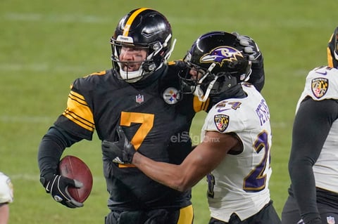 Los Steelers siguen con su paso perfecto