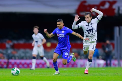Vence Cruz Azul 4-0 a Pumas