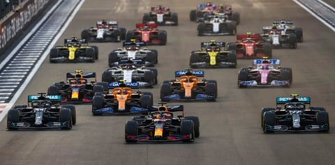Triunfa Max Verstappen en Gran Premio de Abu Dabi