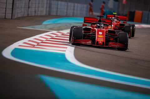Triunfa Max Verstappen en Gran Premio de Abu Dabi