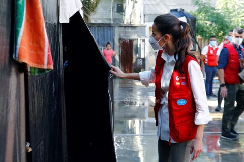 Letizia estuvo acompañada por el presidente de Honduras, Juan Orlando Hernández, y la primera dama, Ana García