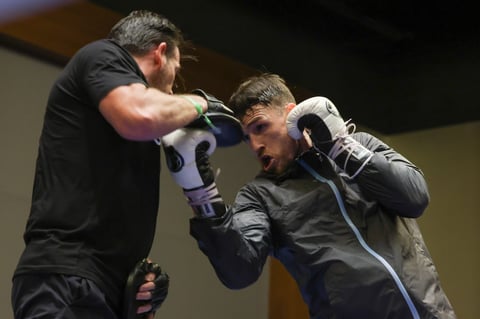 Los dos rivales llevan más de un año sin pelear, pero se han mantenido entrenando este año, por lo que se espera que el pleito sea uno de los mejores del 2020.