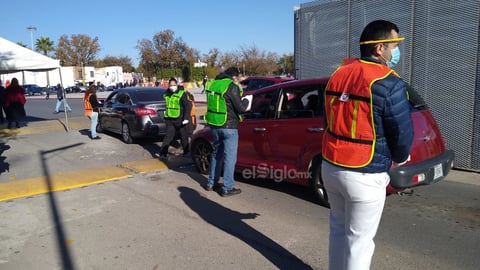 Ingresan más de 11 mil vehículos de EU a México, en tres días