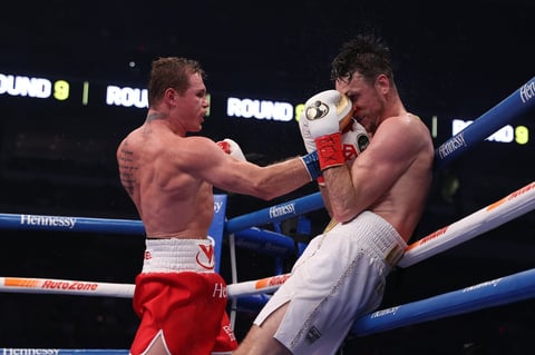 Canelo Álvarez vs Callum Smith 