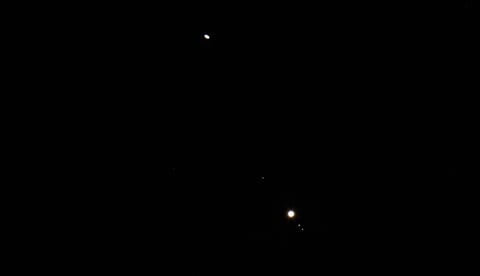 Así se ve la 'estrella de Belén', alineación entre Júpiter y Saturno