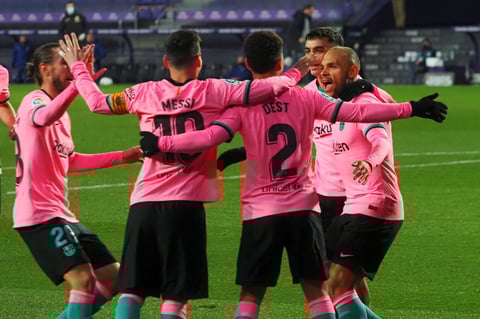 El esquema del Barça rompe la organización de su rival y ganan 2-0 