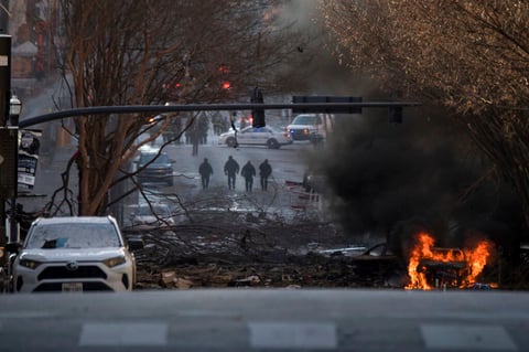 La explosión ocurrió sobre las 06:30 hora local (12:30 GMT).