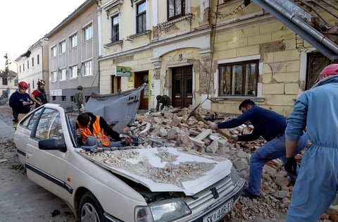 El terremoto se produjo cuando Croacia está fuertemente afectada por la segunda oleada de la pandemia del coronavirus.