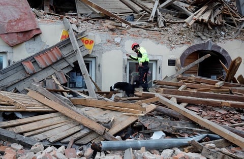 El terremoto se produjo cuando Croacia está fuertemente afectada por la segunda oleada de la pandemia del coronavirus.