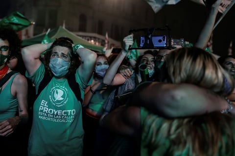Celebran en Argentina la despenalización del aborto