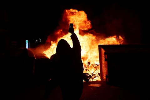 Mantienen protestas por encarcelamiento de Pablo Hasel