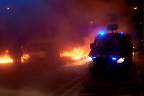 Mantienen protestas por encarcelamiento de Pablo Hasel