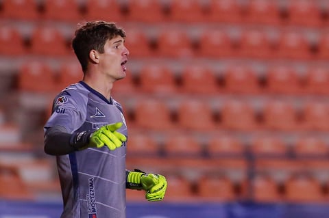Nicolás Ibañez le dio la victoria al Atlético