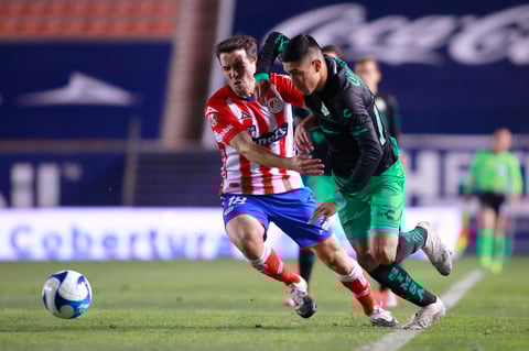Nicolás Ibañez le dio la victoria al Atlético