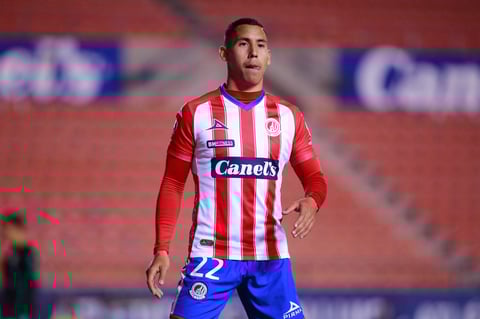 Nicolás Ibañez le dio la victoria al Atlético