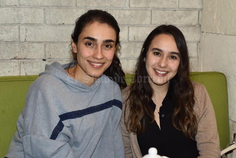 19022021 Karla Muñoz y Cristy Martínez.