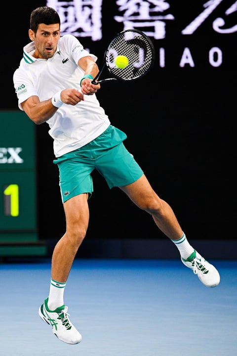 Djokovic vence a Medvedev y gana su noveno Abierto de Australia