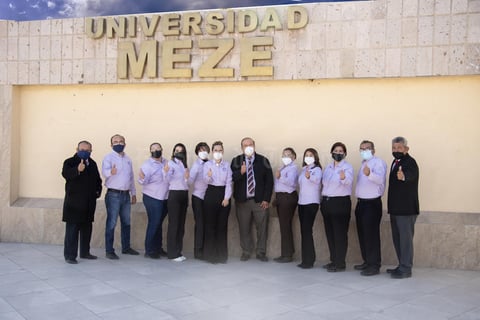 21022021 Familia MEZE.