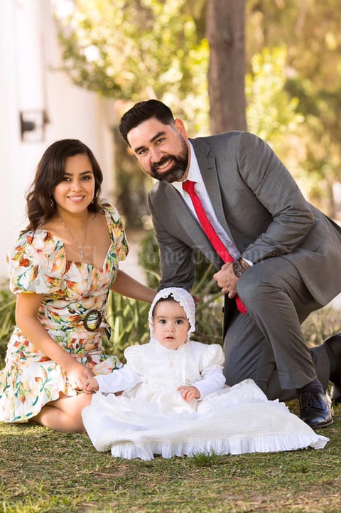 21022021 Bautizo de la bebé Astrid Ibarra Martínez, en la Parroquia de la Encarnación acompañada de sus padres el ing. Carlos Miguel Ibarra Pardo, y la c.p. Astrid Martínez de Ibarra. - Mario Zavala fotografía.