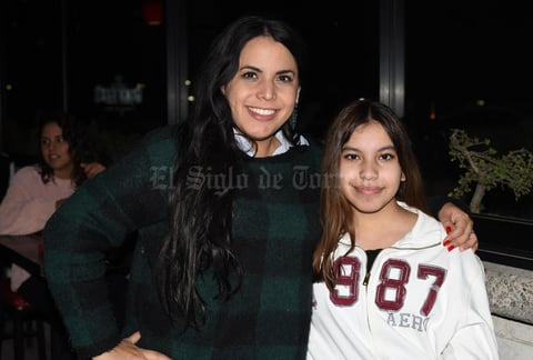 23022021 Gloria y Andrea Chávez.