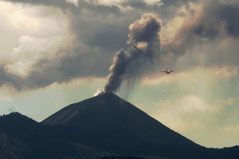 La última vez que el volcán de Fuego, el más activo de Centroamérica, registró una gran erupción fue el 3 de junio de 2018, cuando provocó la muerte de 431 personas.