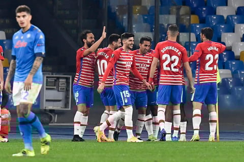 Granada prolonga su permanencia con el marcador global
