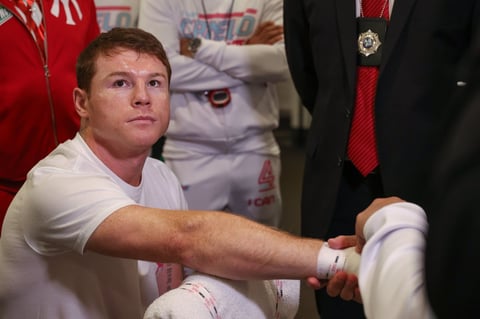 Así se vivió la preparación en vestidores previo a la pelea de 'Canelo'