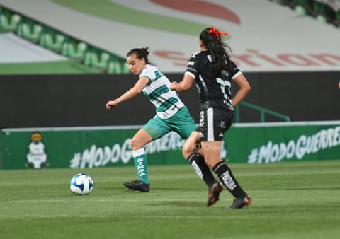 Guerreras del Santos Laguna empatan ante el sotanero Necaxa