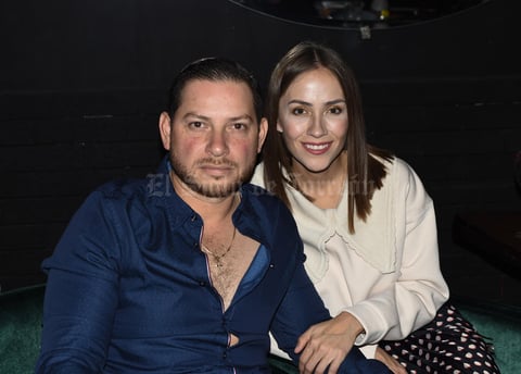 04032021 Mario y Stefy.