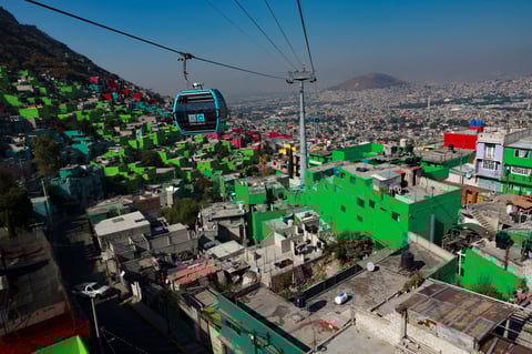 Abren en CDMX primer teleférico para mejorar movilidad en zonas altas