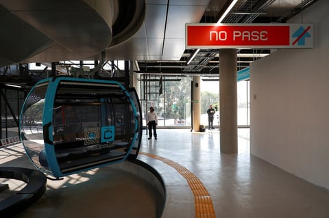 Abren en CDMX primer teleférico para mejorar movilidad en zonas altas