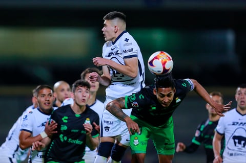Pumas vence a Santos Laguna con gol de Juan Ignacio Dinenno