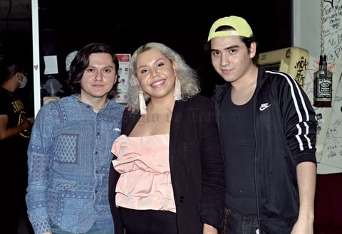 05032021  Nail Vielma, Cristina Garza y Israel Boone.