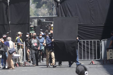El realizador de Amores perros y The Revenant estuvo en el set desde la madrugada