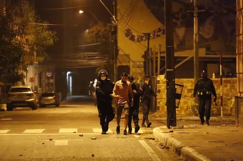 Protestan contra gestión de pandemia en Paraguay