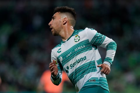 Santos continúa invicto como local al vencer al Necaxa