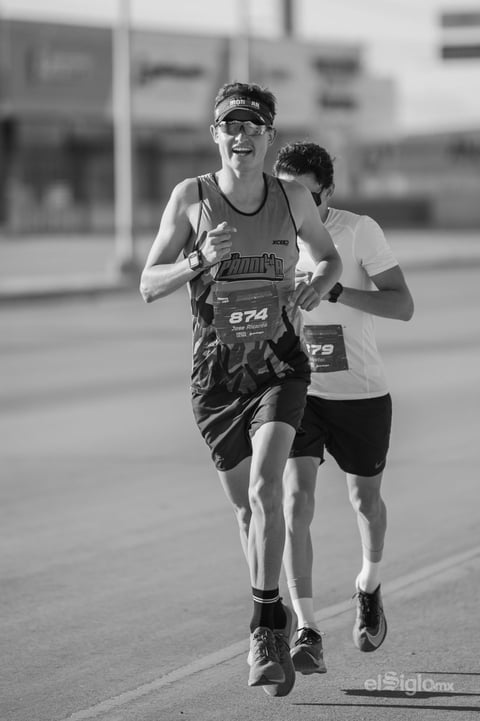 Laguneros realizan Reto Virtual del Maratón Lala 2021