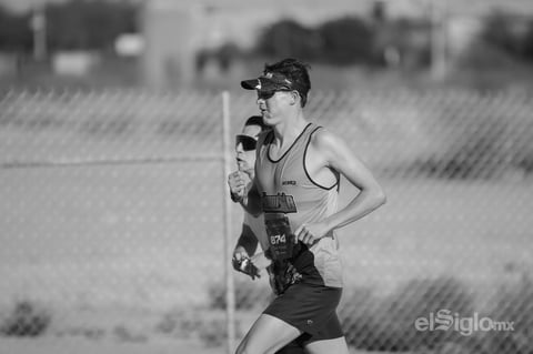 Laguneros realizan Reto Virtual del Maratón Lala 2021