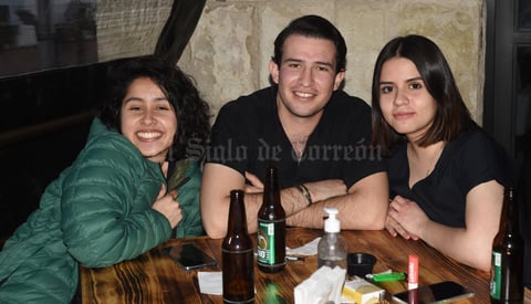 10032021  ANAHí BASURTO, EDUARDO PADILLA Y ADRIANA DOMíNGUEZ.