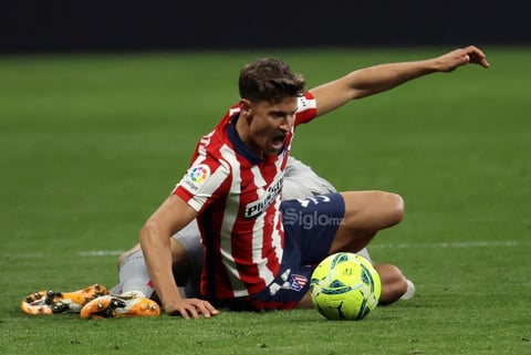 Atlético de Madrid vence como local al Bilbao y aventaja seis puntos