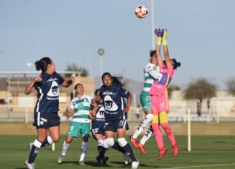 Con goles de Cinthya Peraza y Alexia Villanueva las Guerreras empatan 2-2 ante Pumas en la Liga Femenil