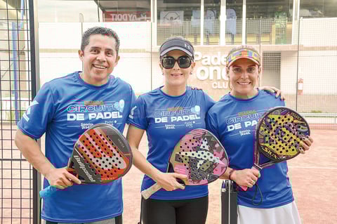 Gandhi, Iliana y Fabiola. Inicia el torneo Sonrisa Azul en las instalaciones del Pádel One Club.