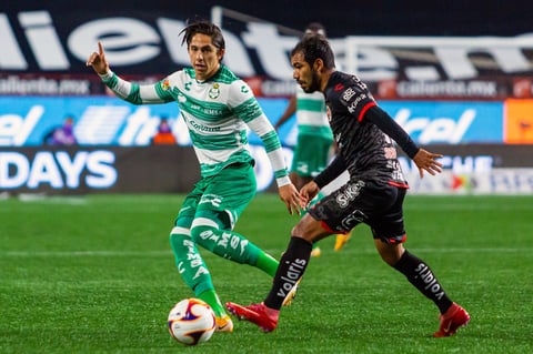 Santos vence a Xolos como visitante con gol de Félix Torres