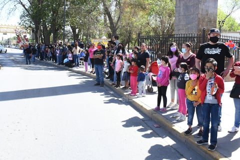Realizan Caravana de la Primavera 2021 en La Laguna
