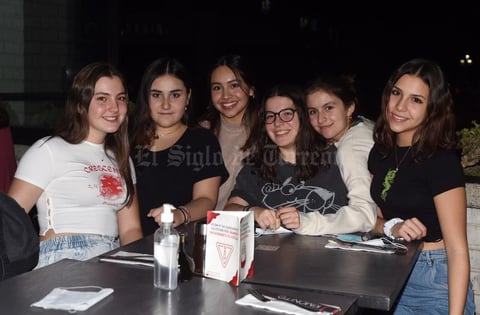 16032021 Ana Cecy, Fernanda, Sofía, Ana, Danna y Regina